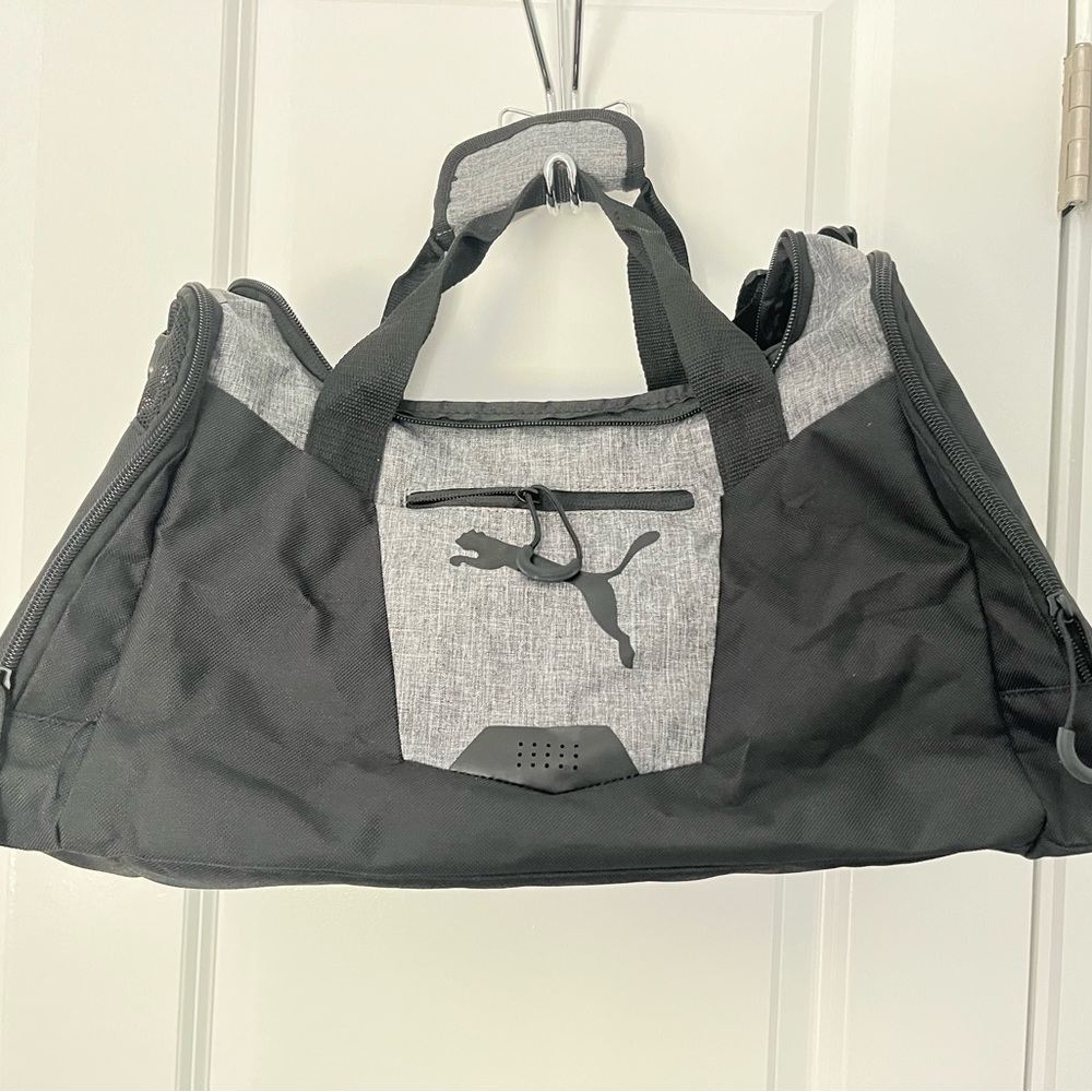 Puma Black and Gray Duffel Bag for Sports